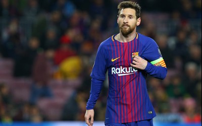 飞亚体育热评-久保建英爆射破门直挂网窝